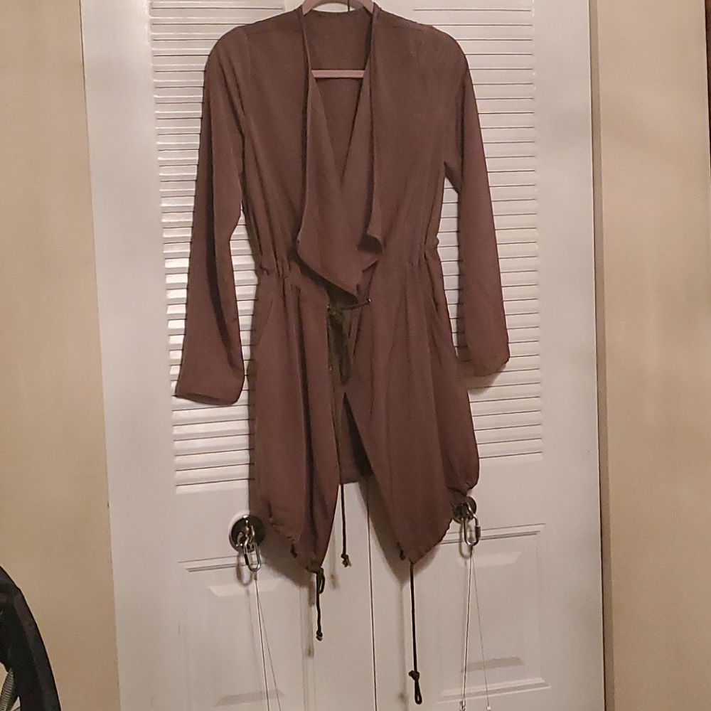 Flowey wrap jacket